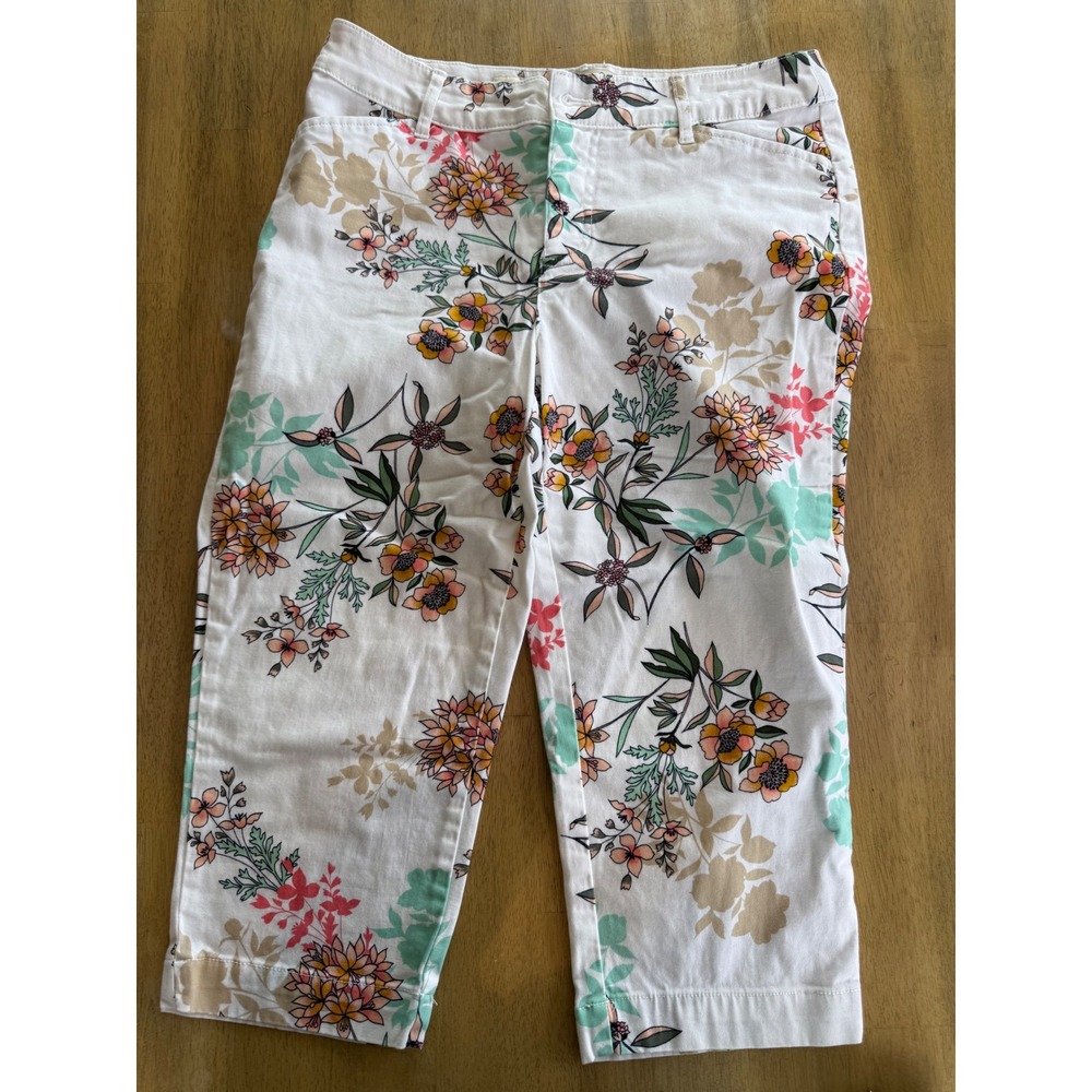 St Johns Bay Floral Capri Pants Womens 8 White Pink Orange Cotton Stretch Crop